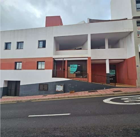 https://cdn.dinacode.com/levelup-featured/public-read/ad/tenerife/d02c0c94-bca2-4420-be4a-58f677943b4e/4c8e592b-eb38-46c3-93c2-198dab8ea7ed%3Frule%3Ddetail_640x480