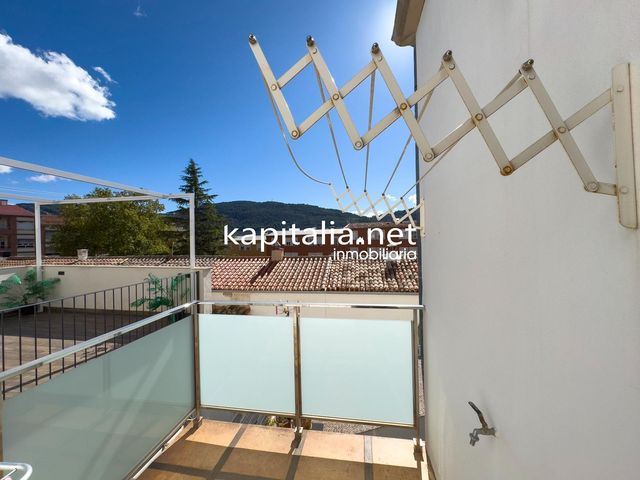 https://cdn.dinacode.com/levelup-featured/public-read/ad/valencia/1555d8ad-3002-4607-bb71-3141e461a21b/2e8054b2-6ca0-4747-ab13-374b58fd8956%3Frule%3Ddetail_640x480