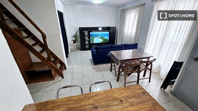 https://cdn.dinacode.com/levelup-featured/public-read/ad/valencia/728787e6-56bb-4397-965b-d1641ca0ec2e/8a4343c9-9db3-427b-8be4-92f13266bf26%3Frule%3Ddetail_640x480