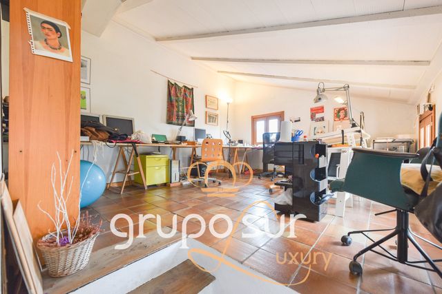 https://cdn.dinacode.com/levelup-featured/public-read/ad/valladolid/2e05ea43-30a4-481c-9651-661a516270e1/90ca5f5e-e605-4140-88fd-7c03176f7607%3Frule%3Ddetail_640x480