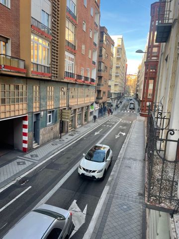 https://cdn.dinacode.com/levelup-featured/public-read/ad/valladolid/31607d13-feb5-4129-a67d-67f0bb2ef94e/43dd12fd-ffcd-4be0-9d1a-531b5465a4f9%3Frule%3Ddetail_640x480