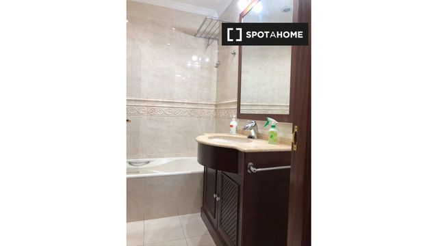 https://cdn.dinacode.com/levelup-featured/public-read/ad/vizcaya/220c225b-1464-42bd-b80f-524341d1ddbf/5e9b1c94-5ac7-4011-b54e-21fc1db24bc9%3Frule%3Ddetail_640x480