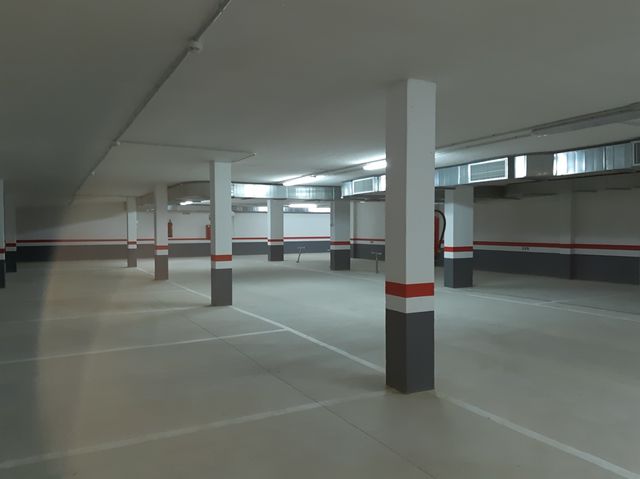 https://cdn.dinacode.com/levelup-featured/public-read/ad/zaragoza/3c4f5c10-8282-41ec-8166-017779c70ea0/efb97a01-7da1-4ebe-9ef8-ab6f612e8915%3Frule%3Ddetail_640x480