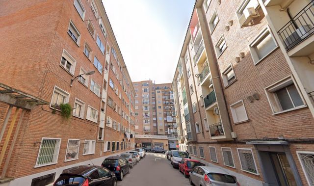 https://cdn.dinacode.com/levelup-featured/public-read/ad/zaragoza/6359a5c3-461e-4720-b300-d874860ef3f4/1325c5fd-ac80-41eb-bb62-552550d88636%3Frule%3Ddetail_640x480