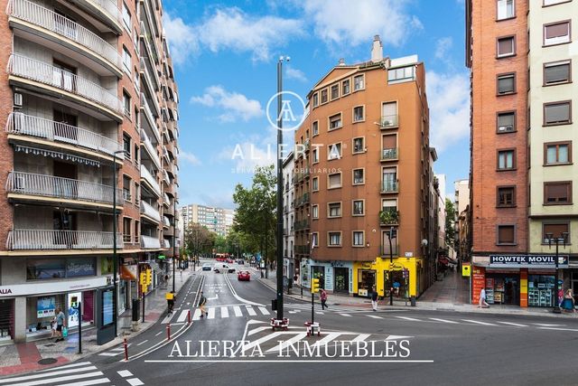https://cdn.dinacode.com/levelup-featured/public-read/ad/zaragoza/cc5c6454-780a-45d5-a578-f979e7ecbd56/e433617e-ead7-4b70-8b4a-1dda4c23debc%3Frule%3Ddetail_640x480