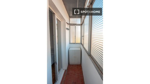 https://cdn.dinacode.com/levelup-featured/public-read/ad/zaragoza/fa9b9f5e-be78-4d10-a332-45d3637b2d51/c0d6bc14-8bd7-40e5-b253-bde1ccdd7fdd%3Frule%3Ddetail_640x480
